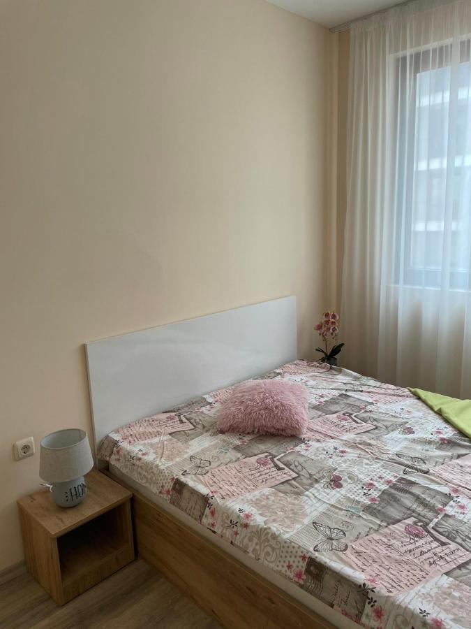 Private In Apolon Rawda