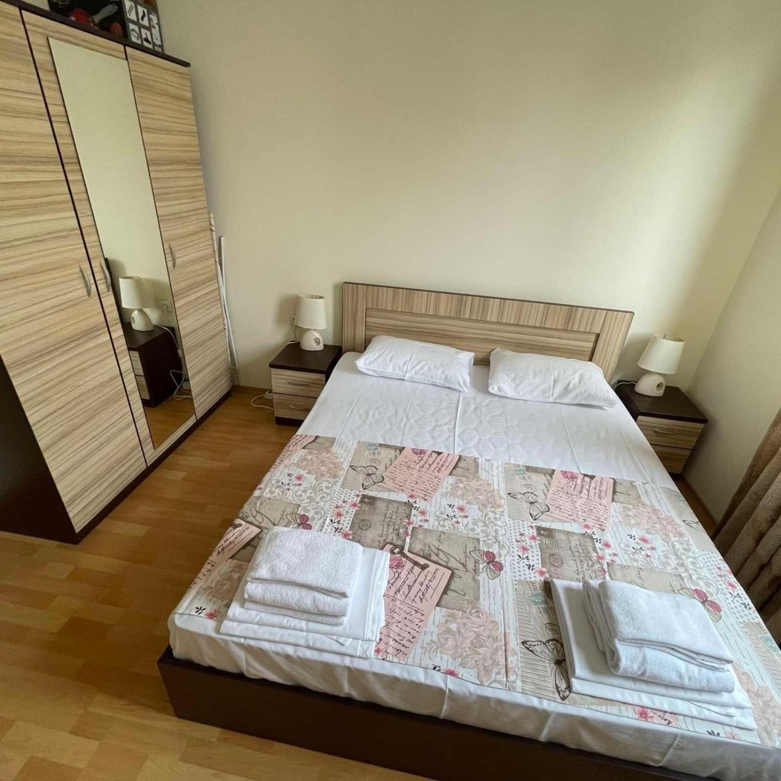 Private In Apolon Apartment