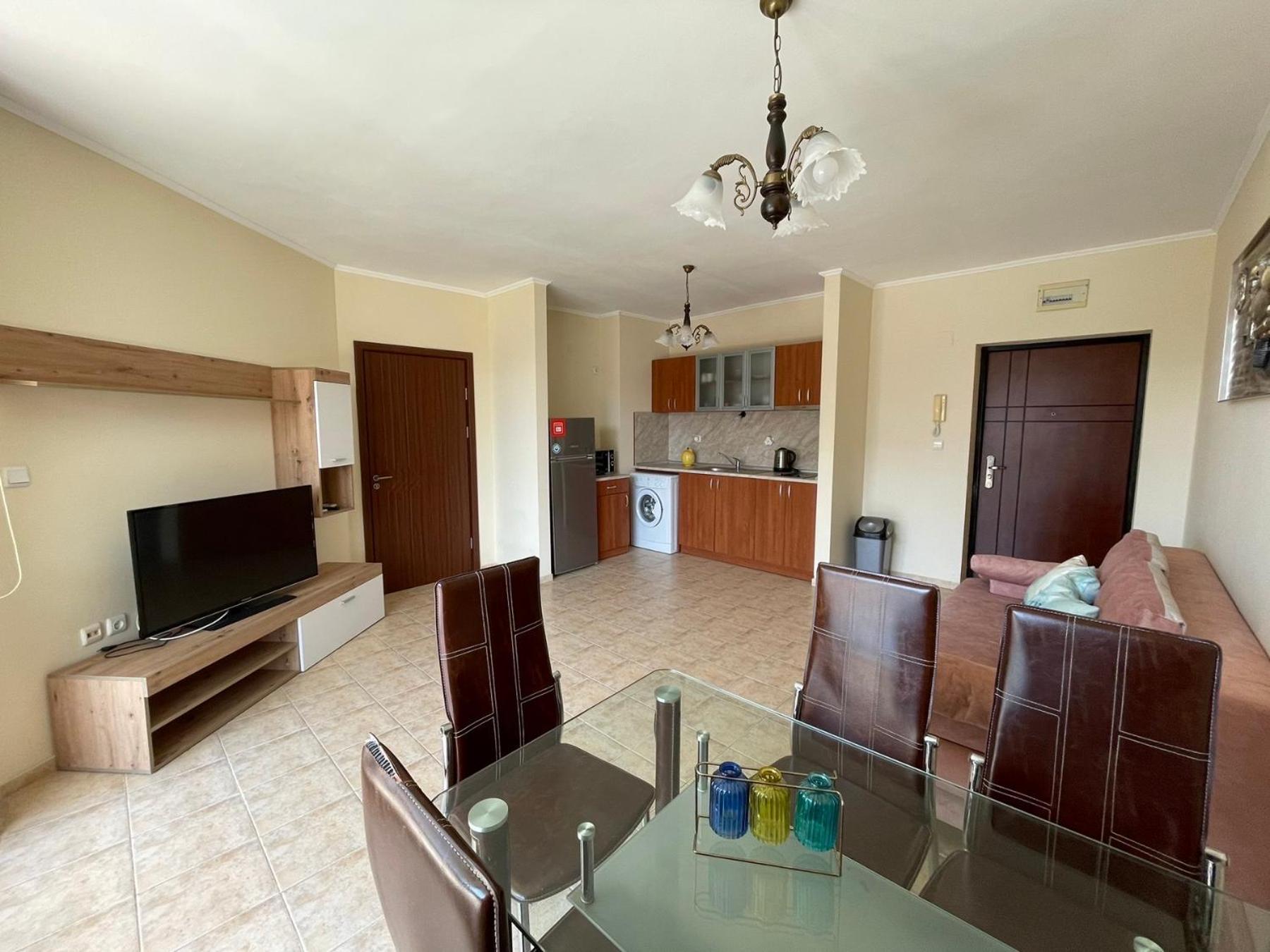 Apartment Private In Apolon Rawda
